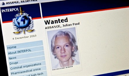 Assange Interpol.jpg