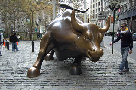 toro wall street.jpg