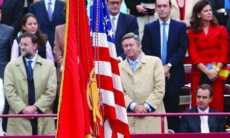 zapatero bandera eeuu.jpg