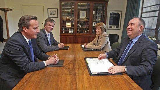 ministro-Escocia-Salmond-Gobierno-Edimburgo_EDIIMA20121015_0287_4